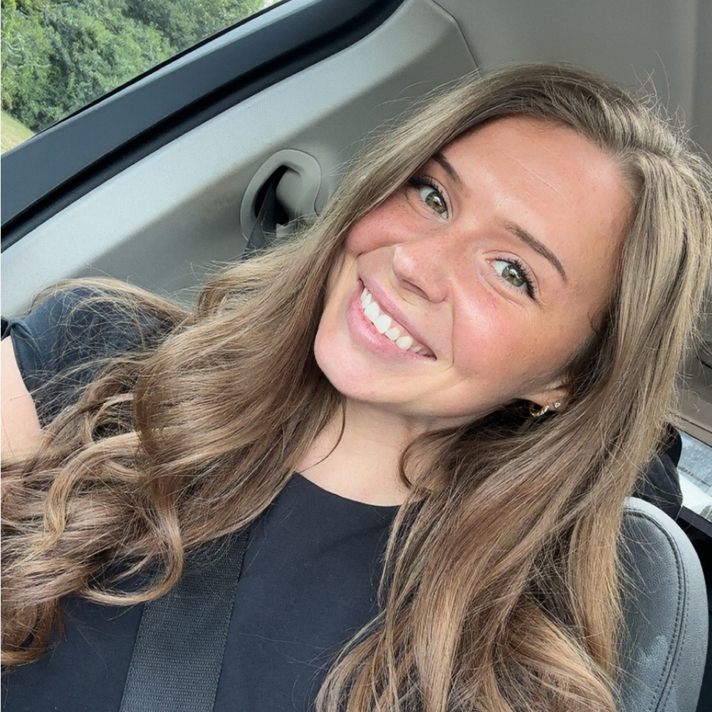 Meet your Posher, Jessica